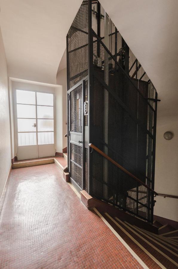 Inner Bo, Terrazzino Vista Tetti In Centro Storico Bolonha Exterior foto